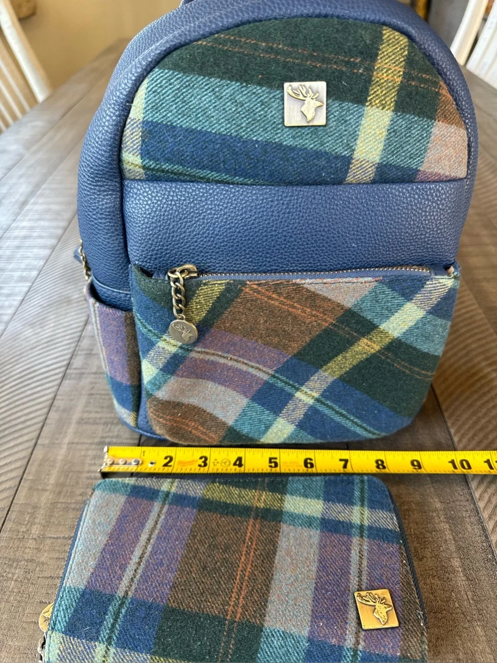 House of Tweed preowned good